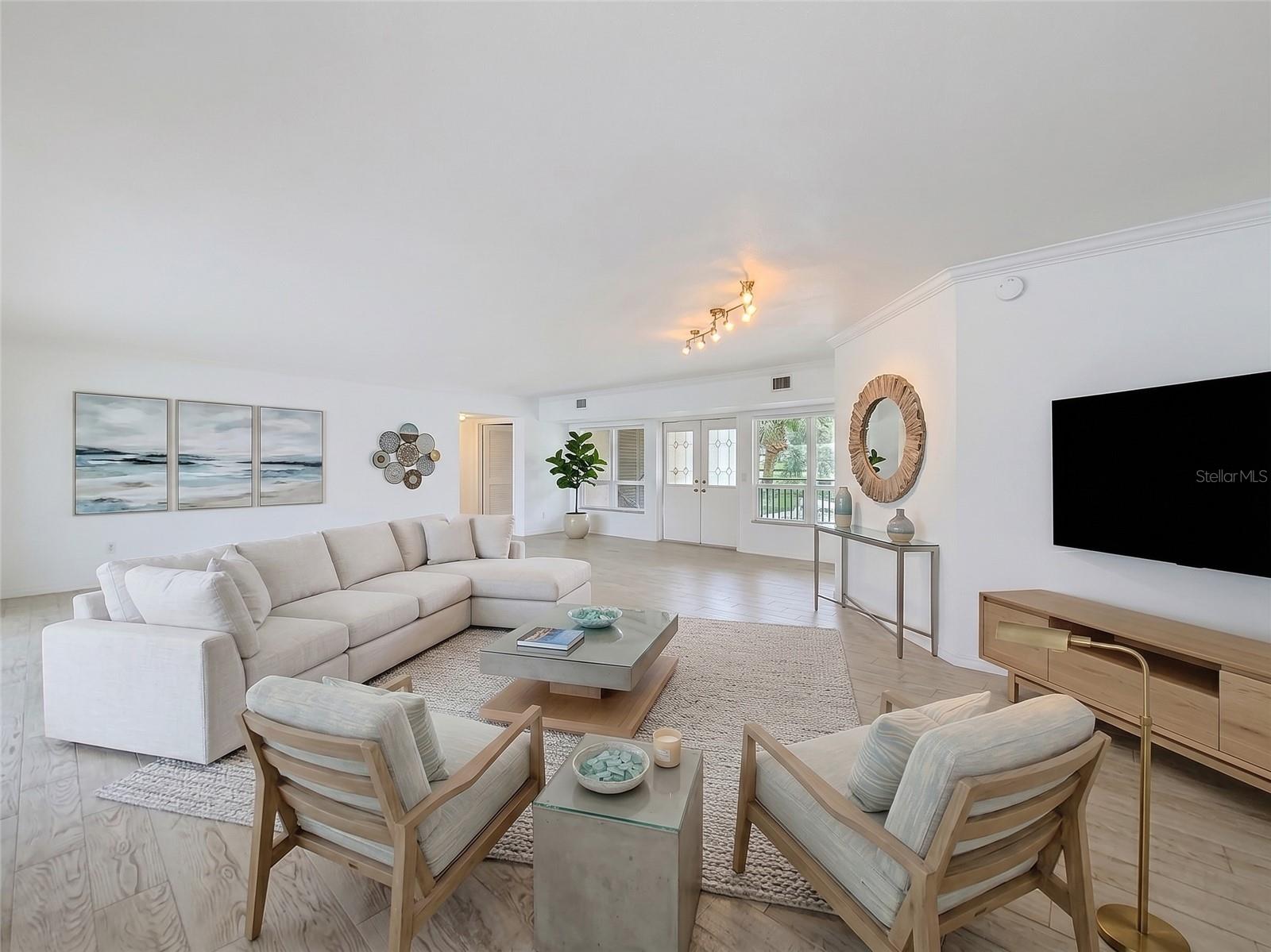210 Dolphin Unit C, Clearwater Beach, FL 33767