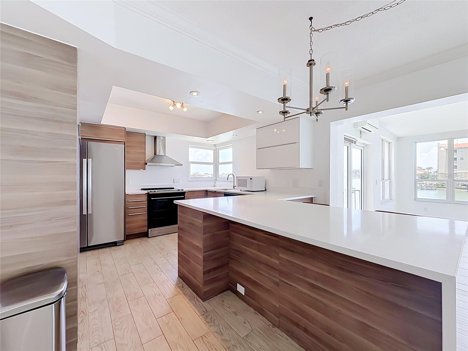 210 Dolphin Unit C, Clearwater Beach, FL 33767