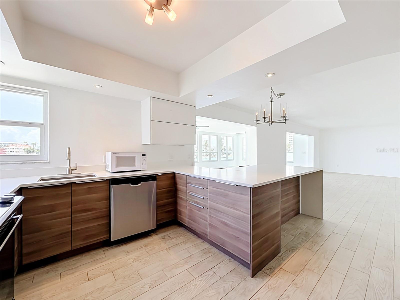 210 Dolphin Unit C, Clearwater Beach, FL 33767