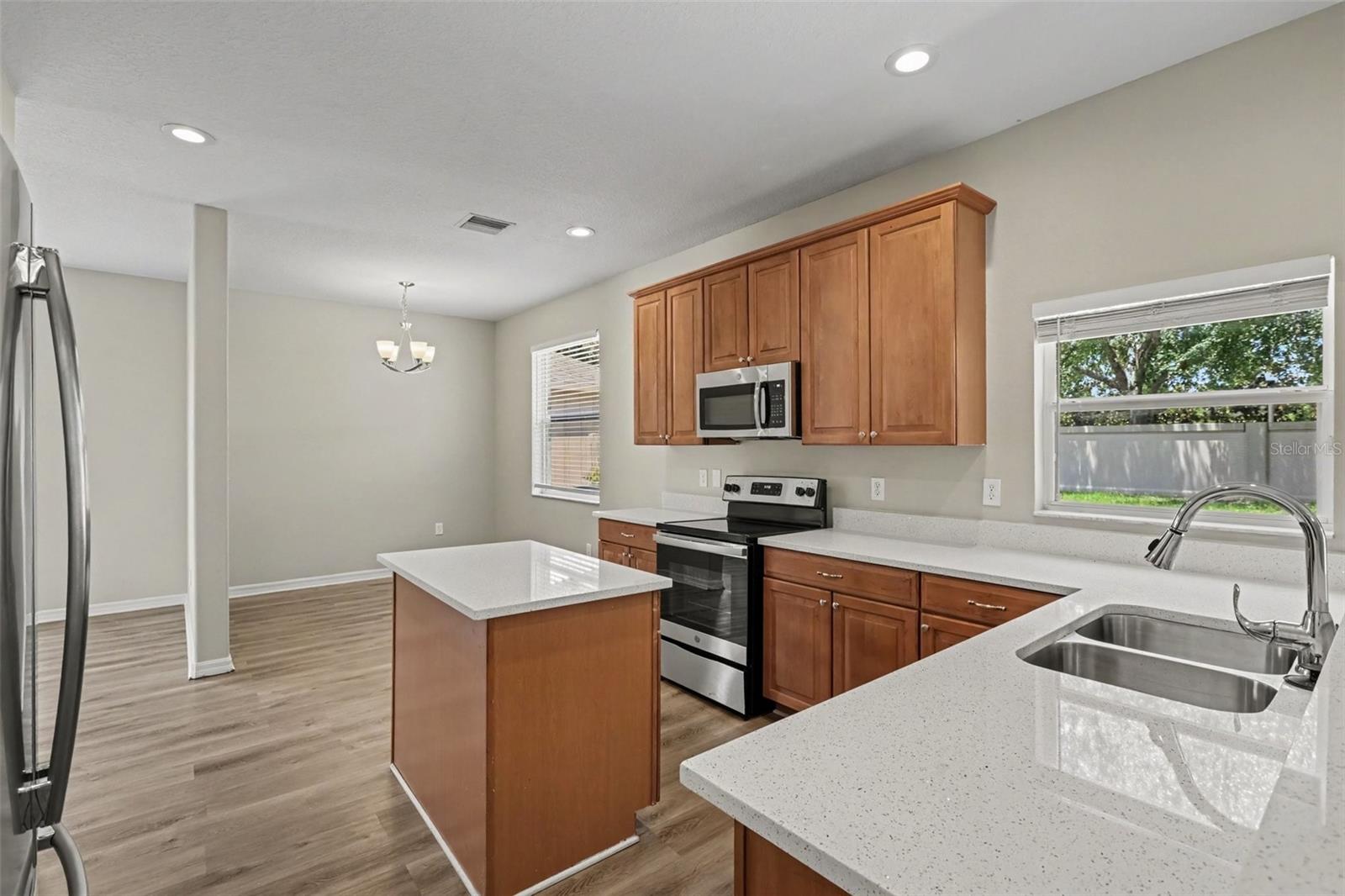 5729 Sweet William, Land O Lakes, FL 34639