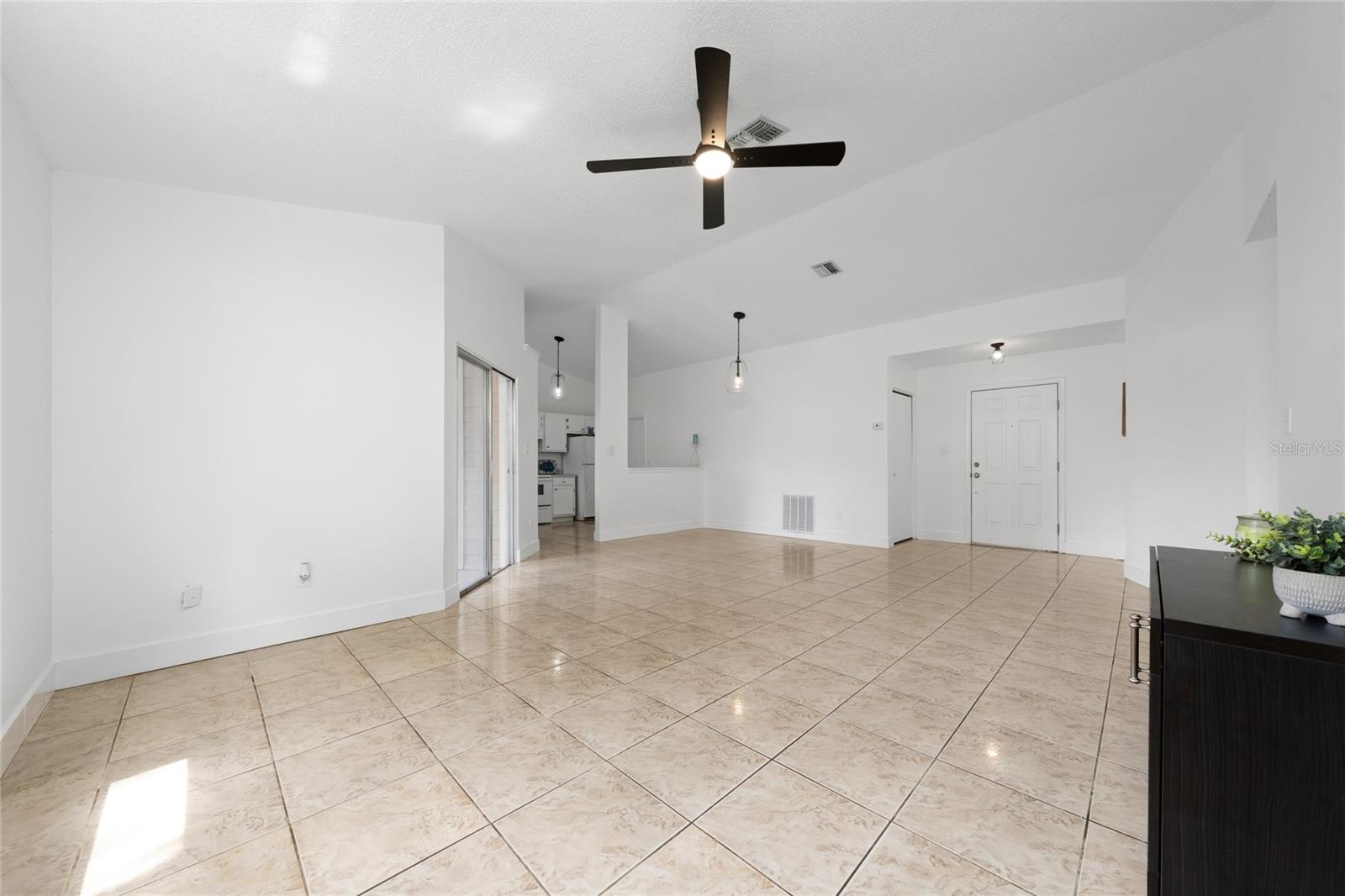 401 Hager, Ocoee, FL 34761
