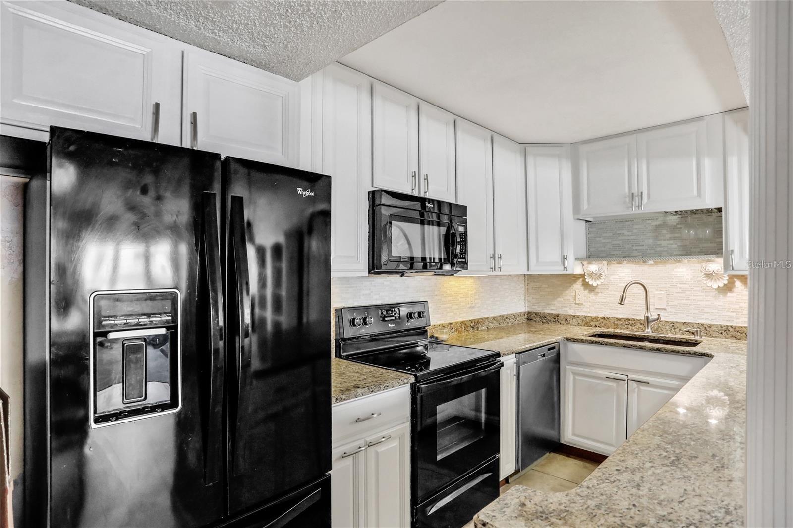 2987 Atlantic Unit 205, Daytona Beach Shores, FL 32118