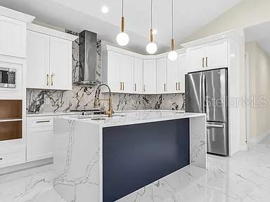 2823 60th, St Petersburg, FL 33714