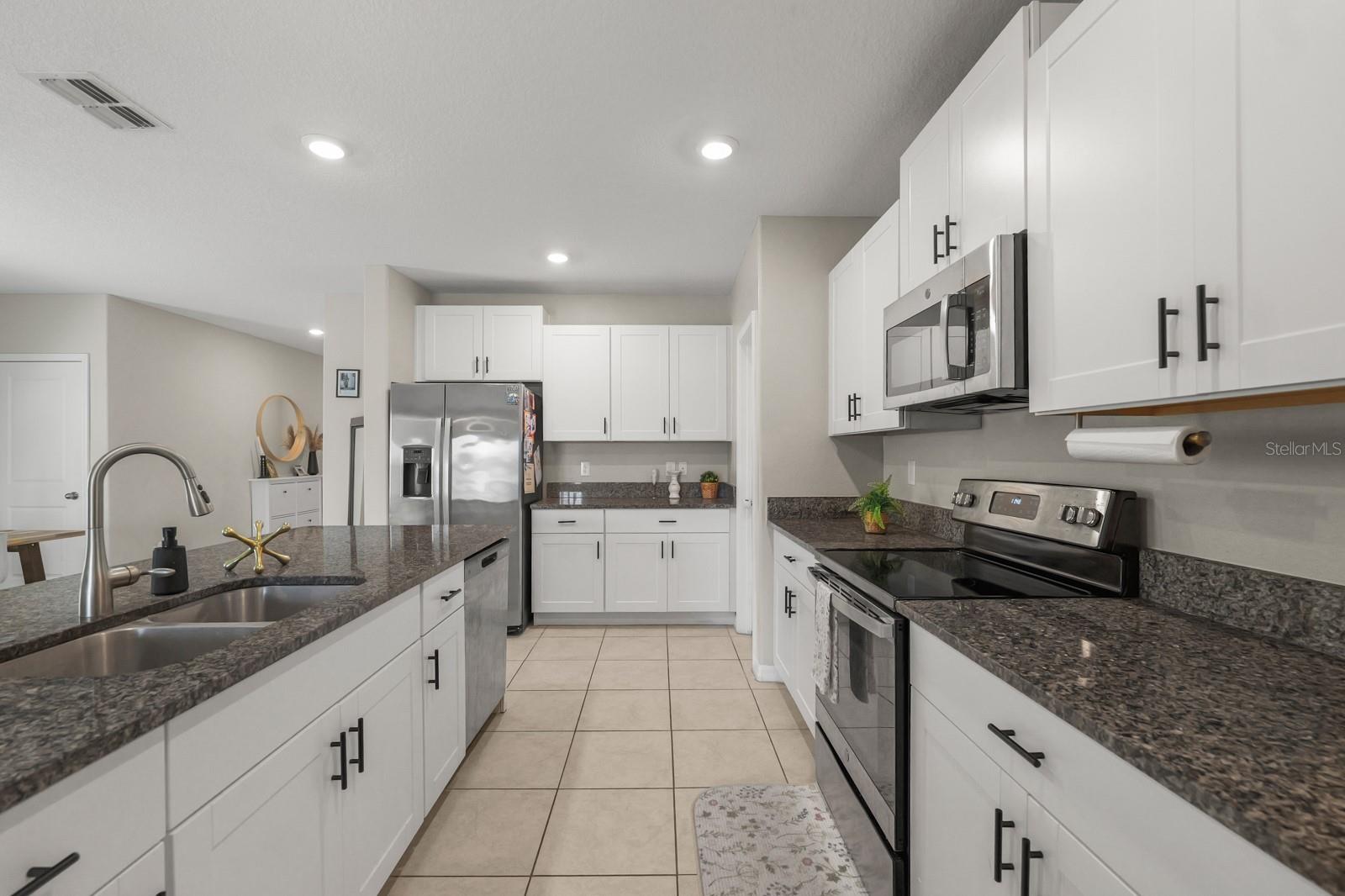 31575 Barrel Wave, Wesley Chapel, FL 33545