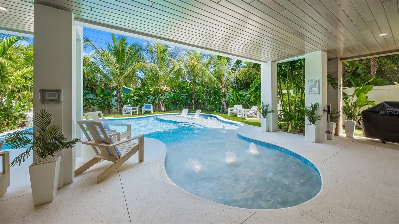 161 Tyler, Sarasota, FL 34236