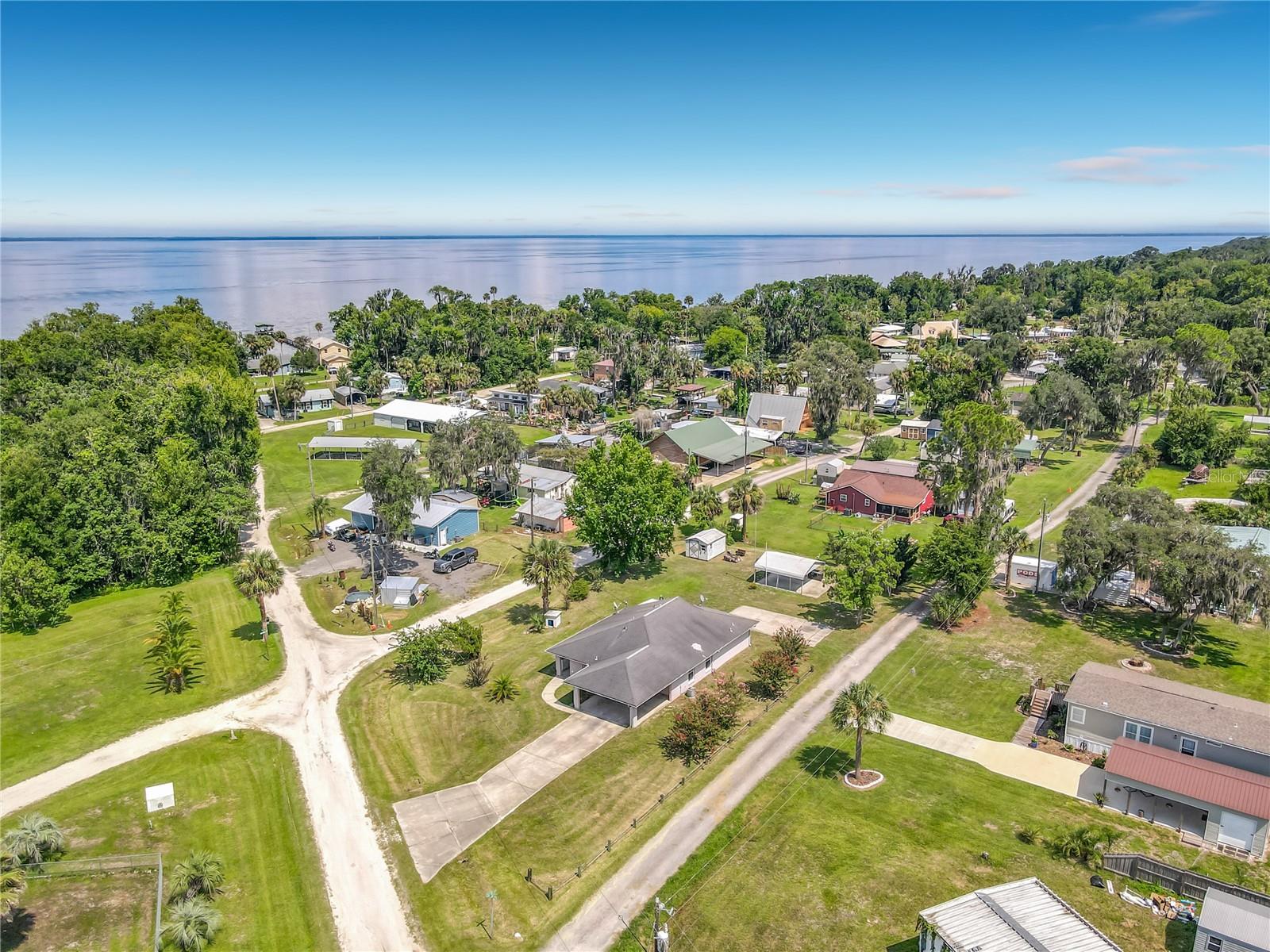 30620 95th, Fort Mc Coy, FL 32134