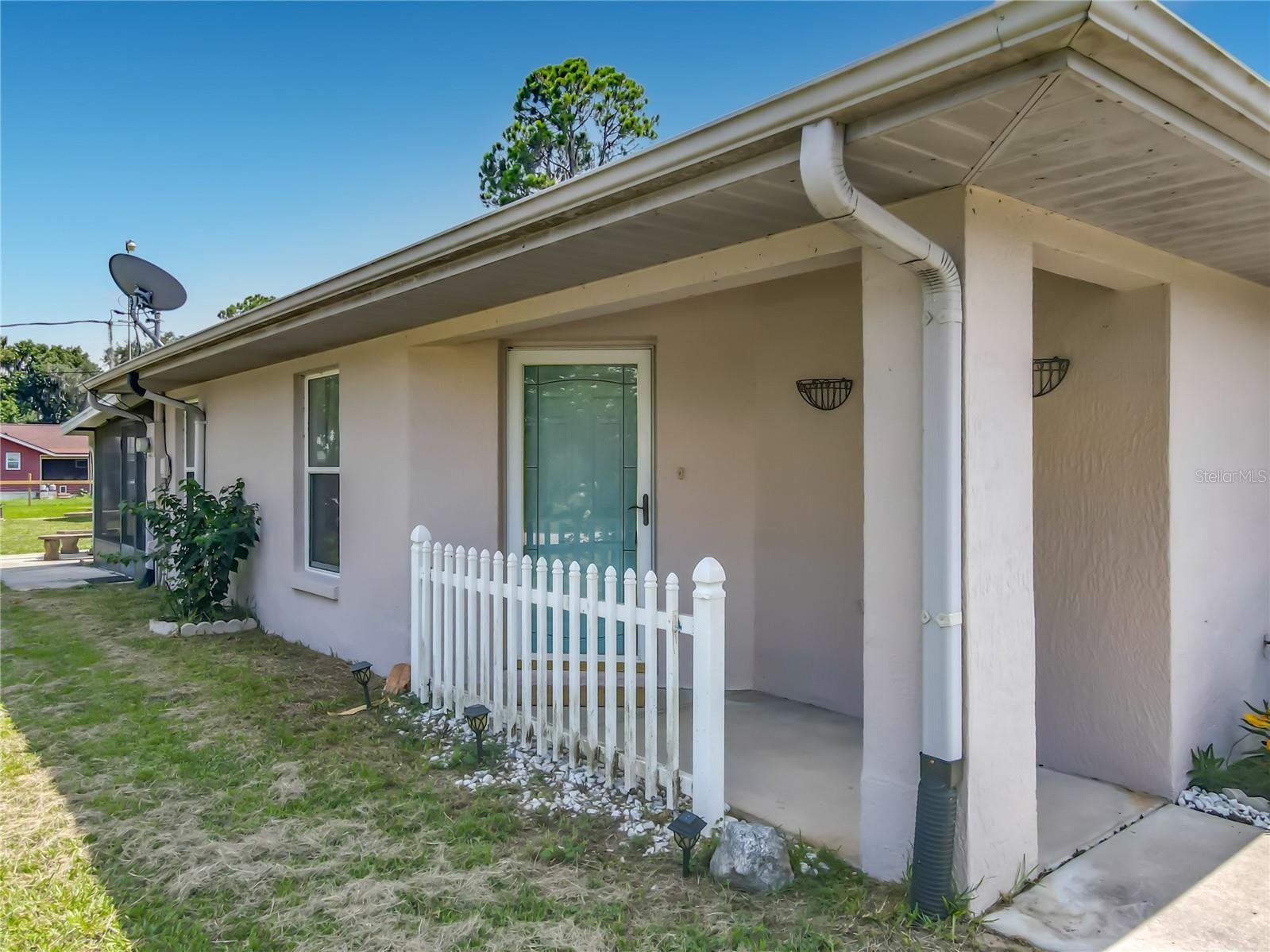 30620 95th, Fort Mc Coy, FL 32134