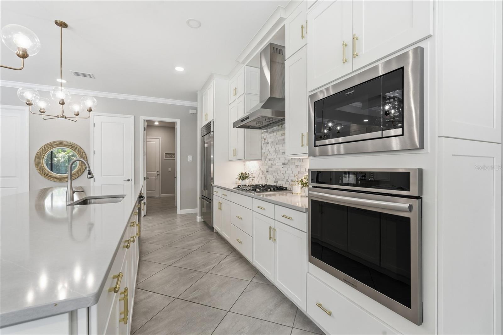 16008 Tradewind, Bradenton, FL 34211