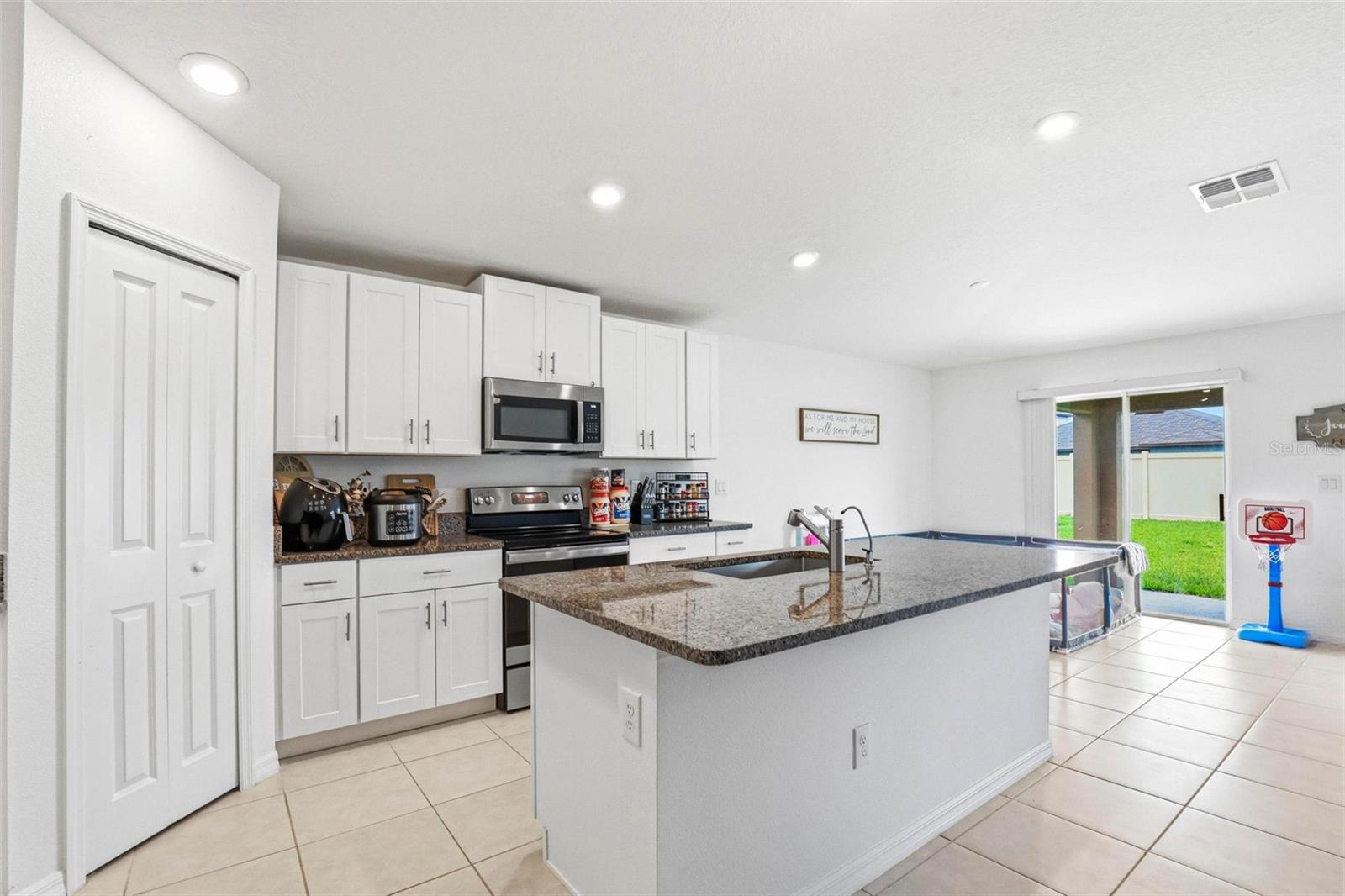 3607 Natural Trace, Plant City, FL 33565