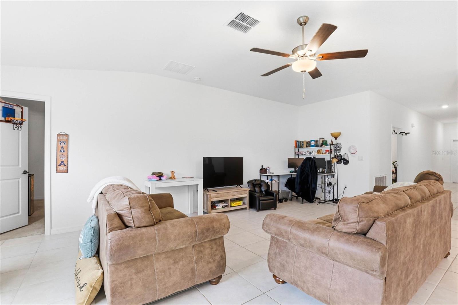 3607 Natural Trace, Plant City, FL 33565