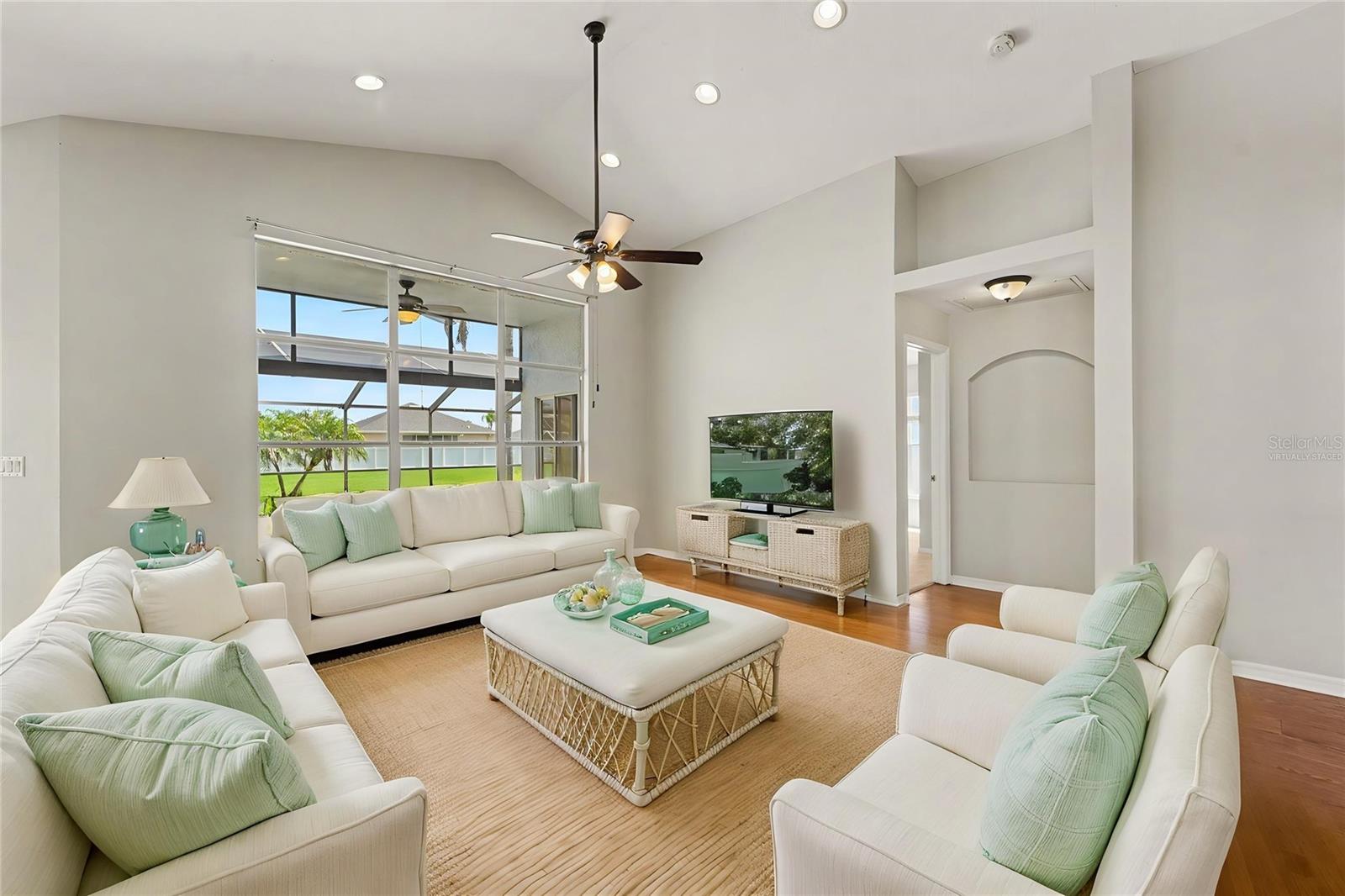 22901 Hawk Hill, Land O Lakes, FL 34639
