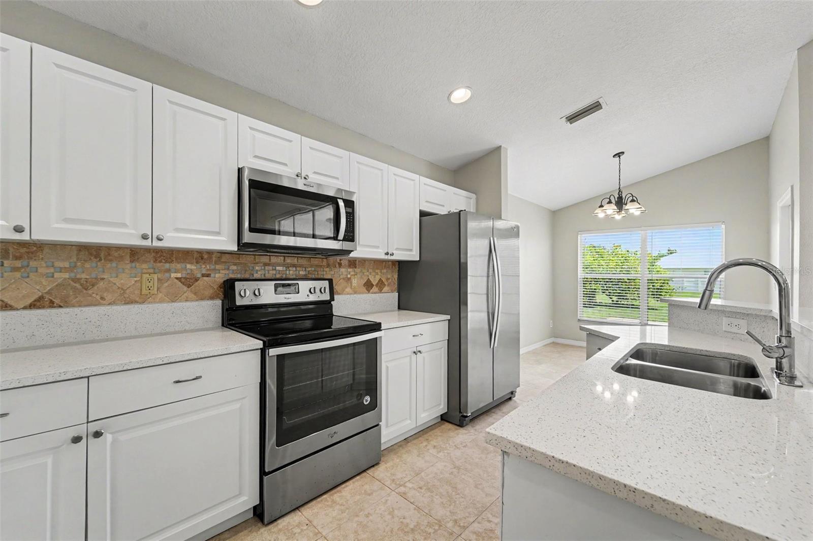 22901 Hawk Hill, Land O Lakes, FL 34639