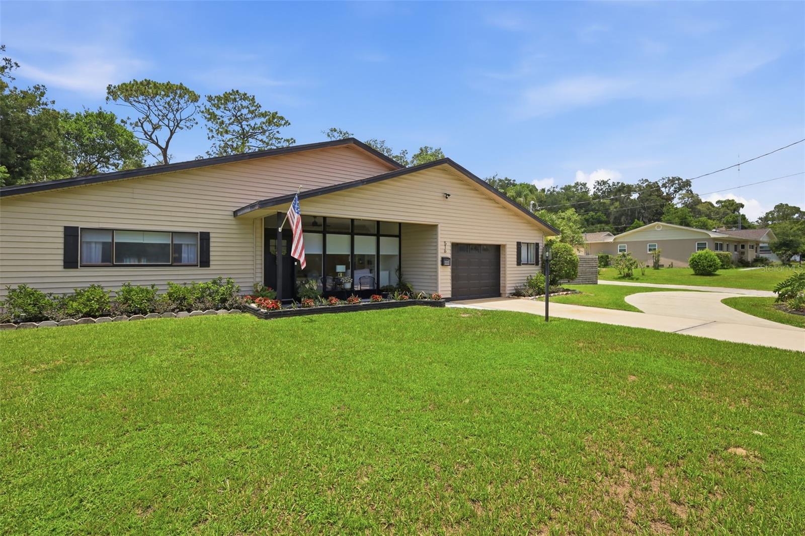 516 Mcdonald, Deland, FL 32724