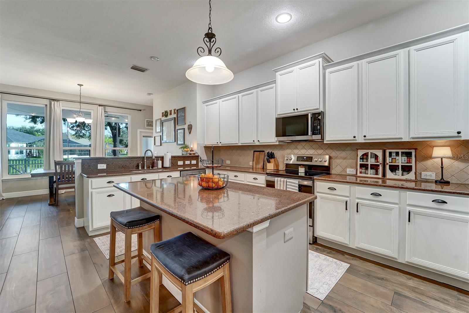 7136 Derwent Glen, Land O Lakes, FL 34637