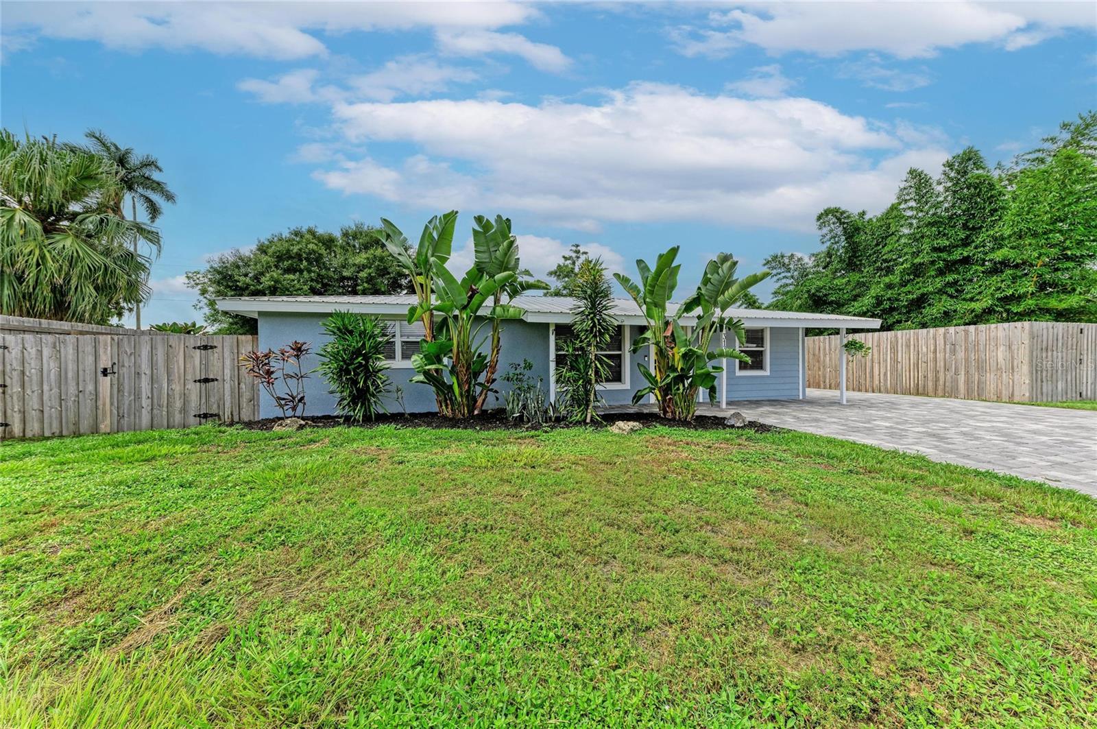 3138 Williamsburg, Sarasota, FL 34231