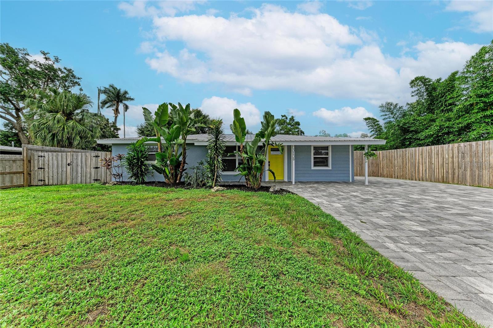 3138 Williamsburg, Sarasota, FL 34231