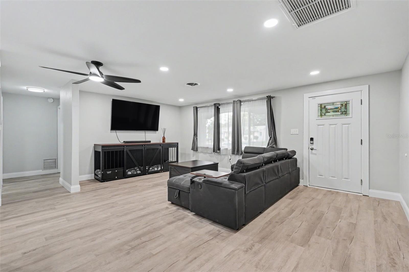 1340 Williams, Clearwater, FL 33764