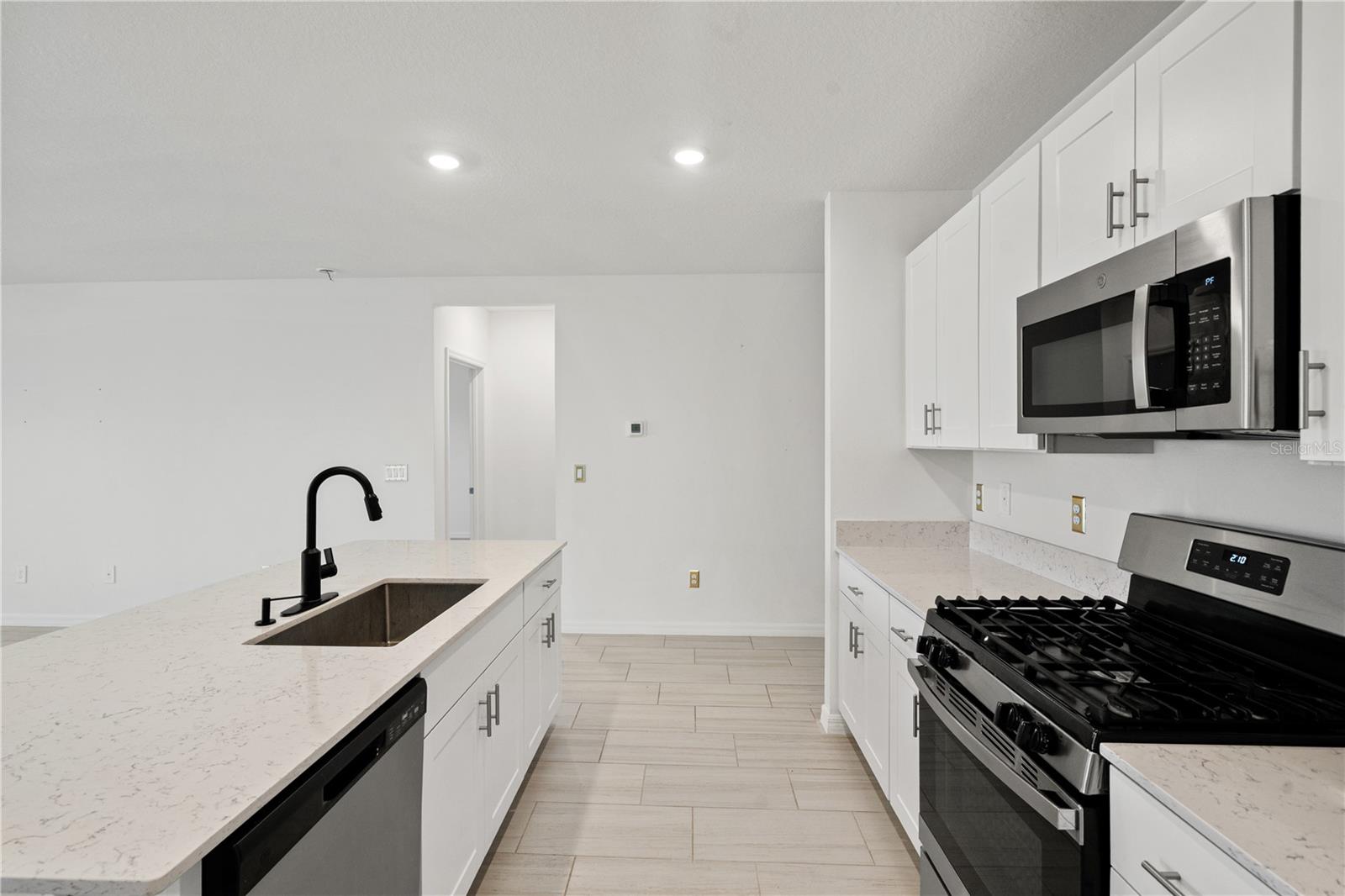 22313 Pleasant Morning, Land O Lakes, FL 34637