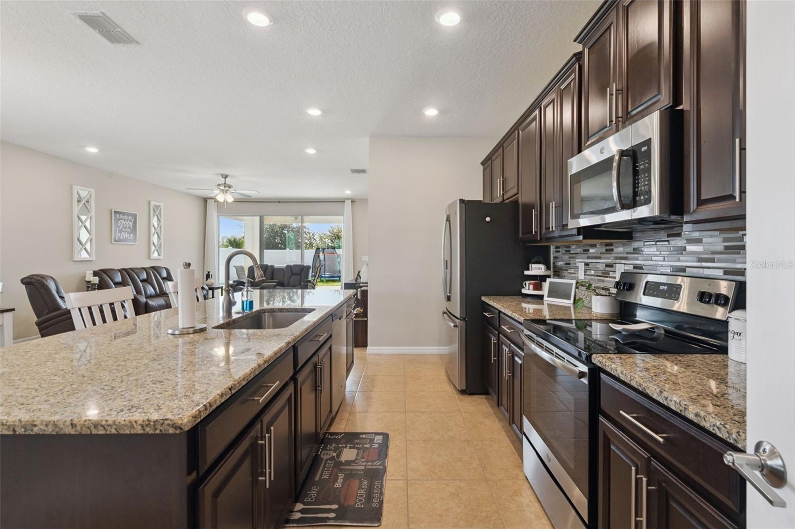 253 Sparrow Hawk, Groveland, FL 34736