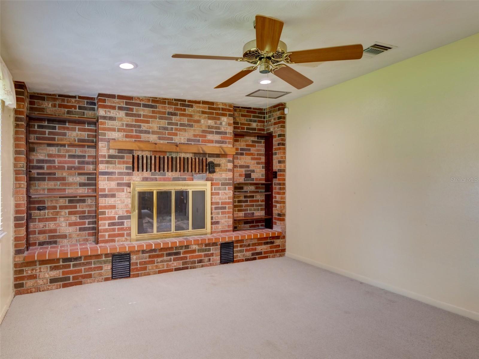 314 York, Bushnell, FL 33513