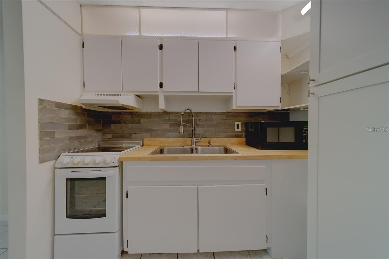 2500 Harn Unit F12, Clearwater, FL 33764