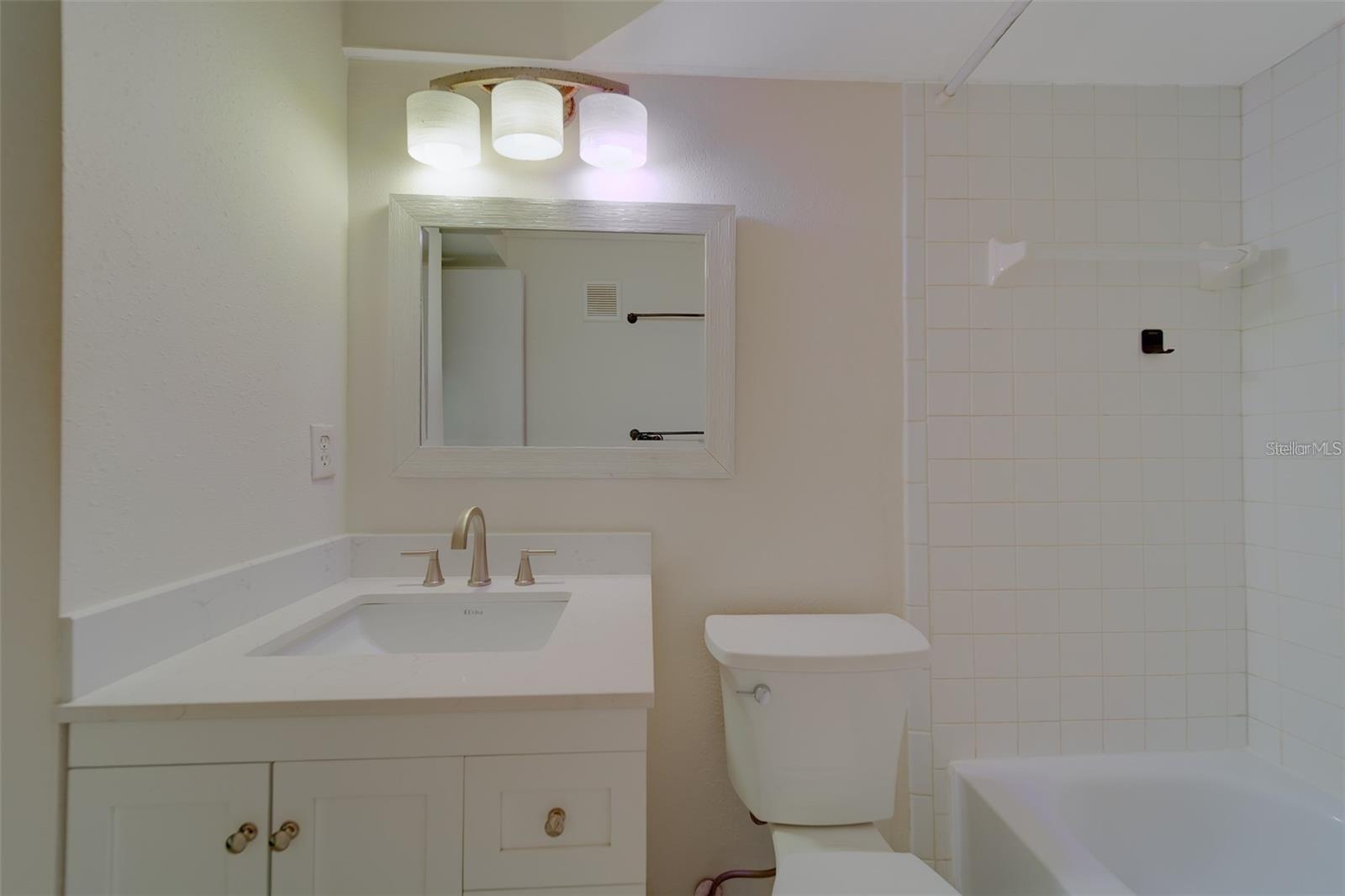 2500 Harn Unit F12, Clearwater, FL 33764