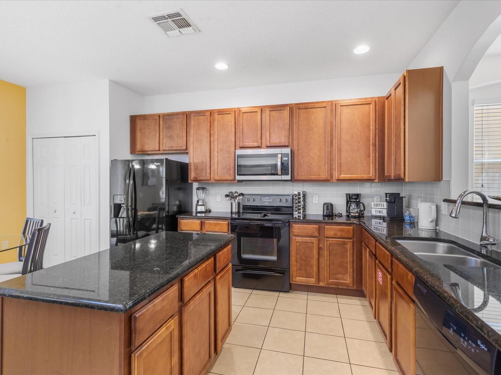 411 Cabello, Davenport, FL 33837
