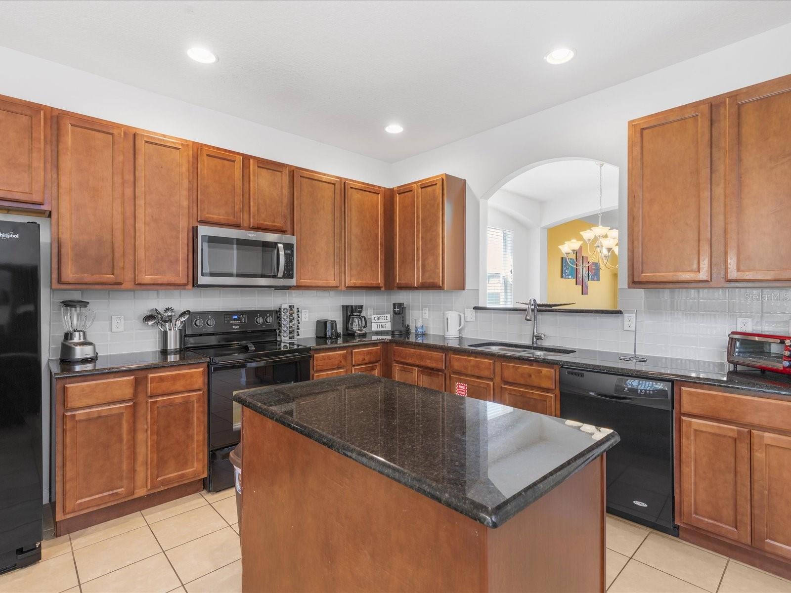 411 Cabello, Davenport, FL 33837