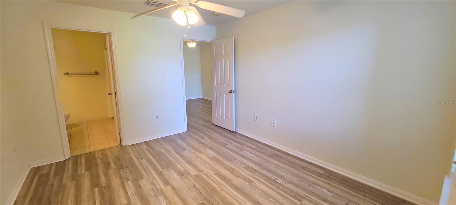 940 Village Unit 4-202, Port Orange, FL 32127