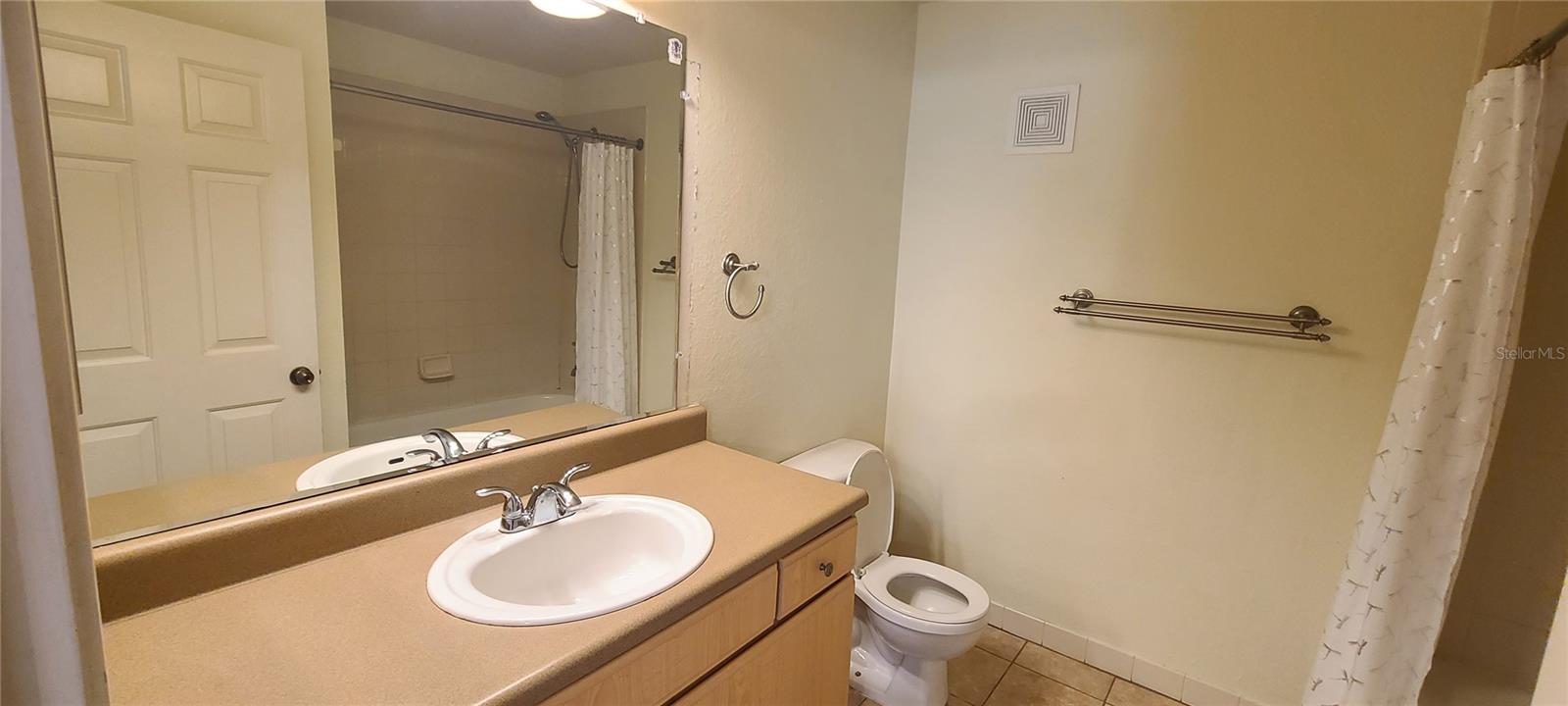 940 Village Unit 4-202, Port Orange, FL 32127