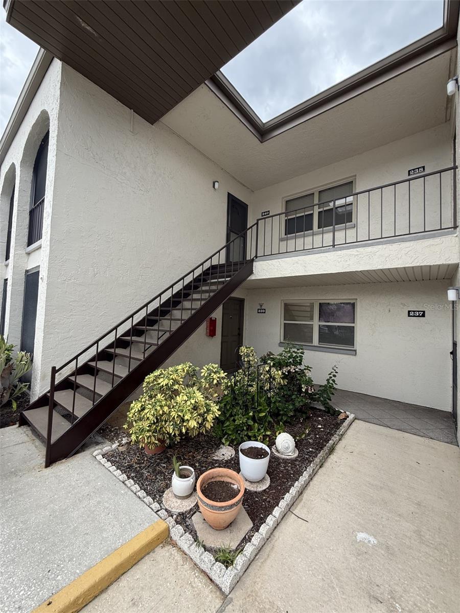 7701 Starkey Unit 239, Seminole, FL 33777