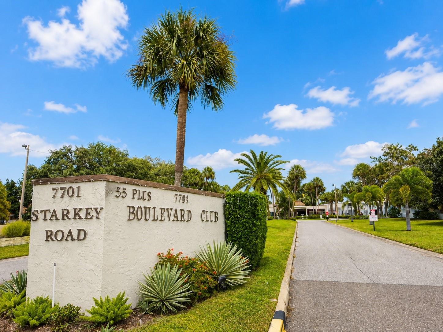 7701 Starkey Unit 239, Seminole, FL 33777