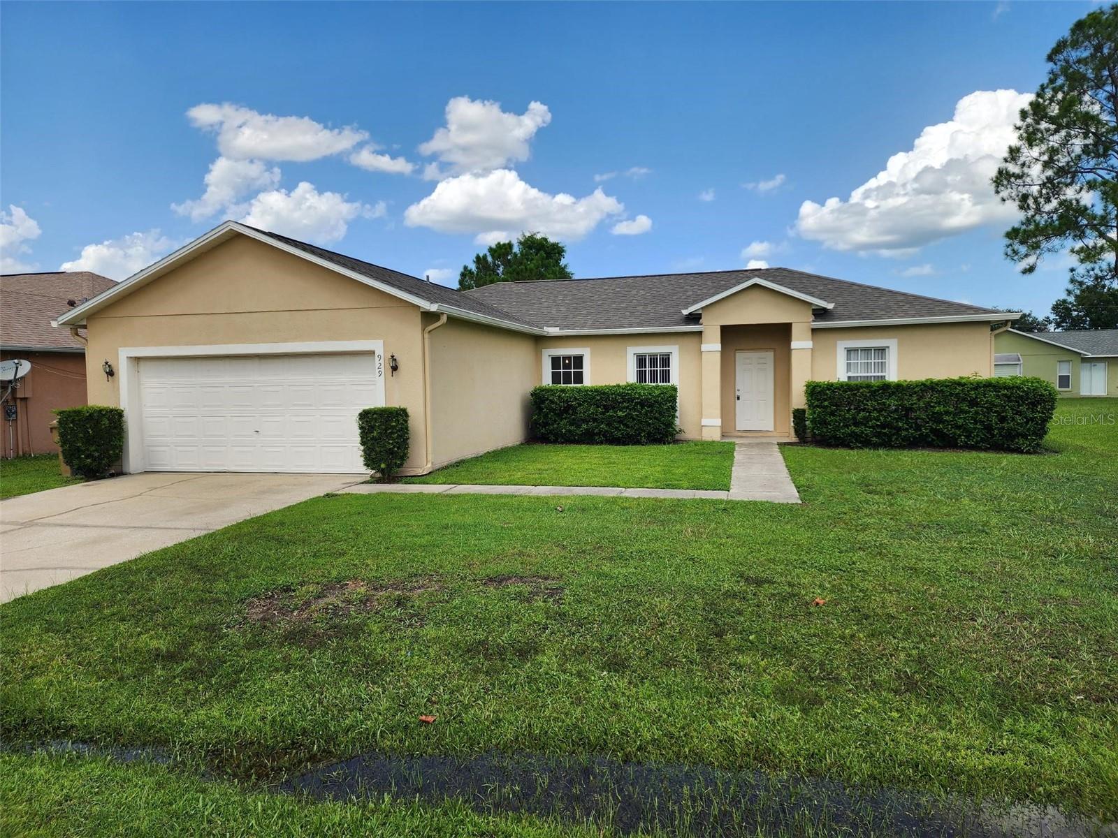 929 Gloucester, Kissimmee, FL 34758