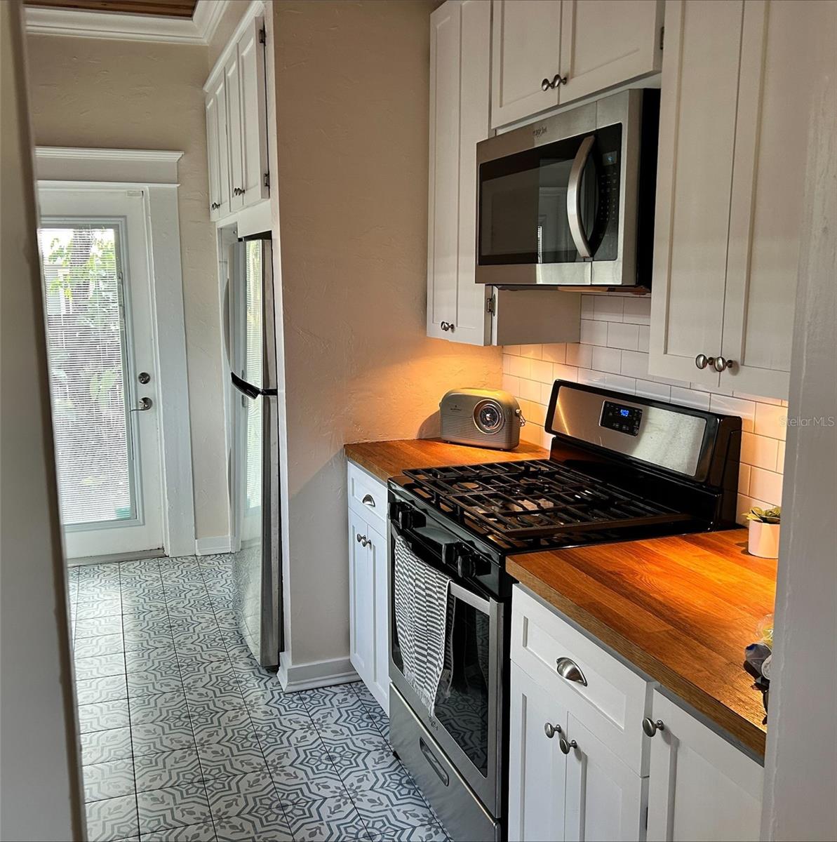 4922 Suwanee, Tampa, FL 33603