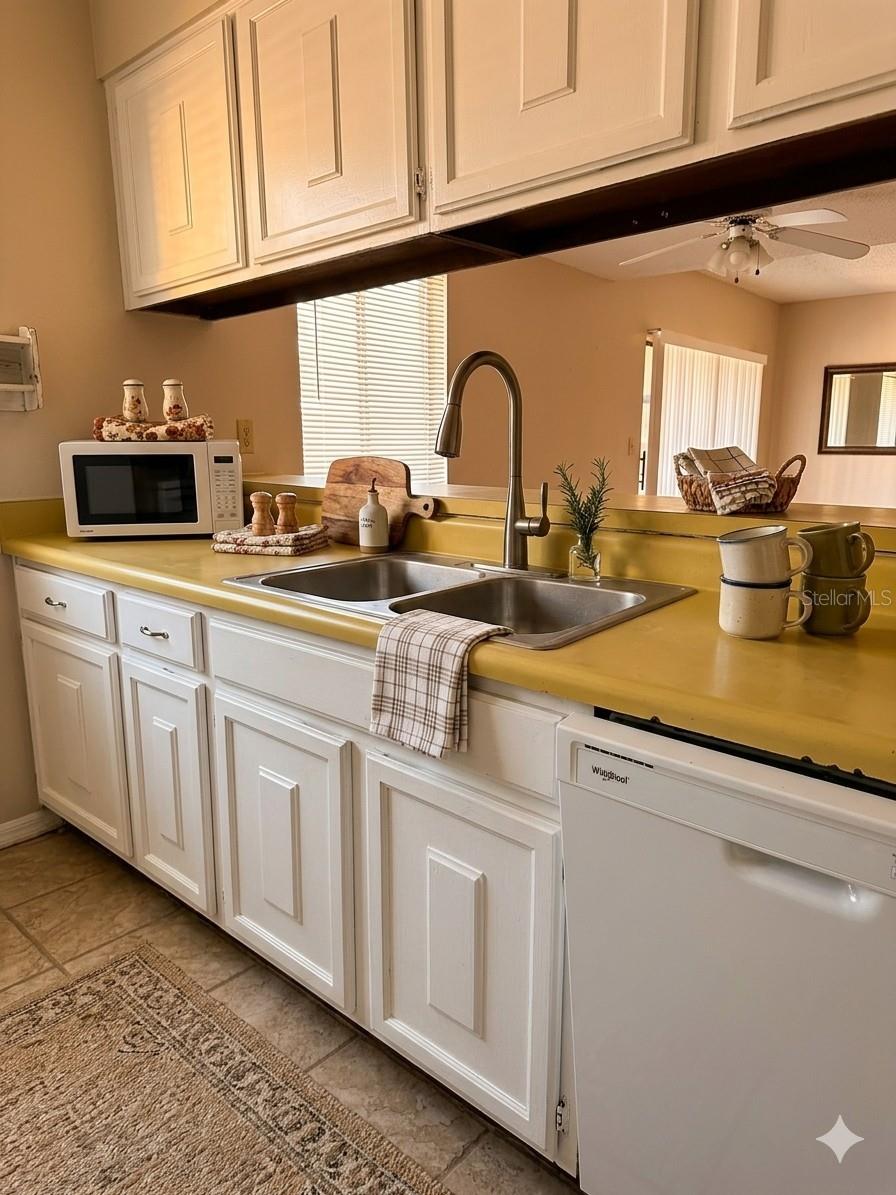 1412 Oak Unit J, Apopka, FL 32712
