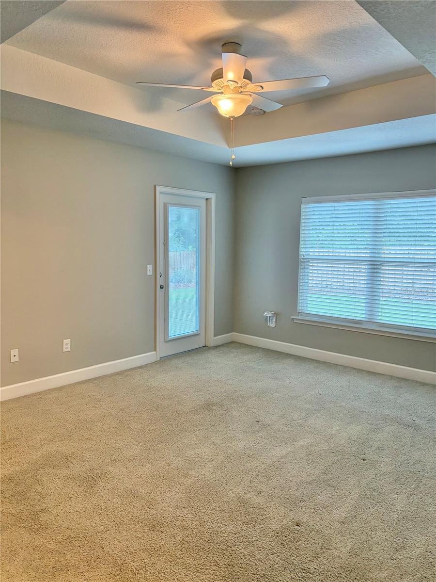 882 256th, Newberry, FL 32669