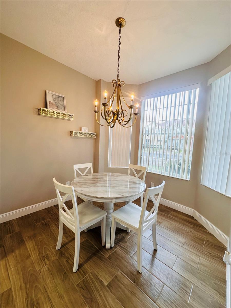 1204 S Beach Cir, Kissimmee, FL 34746
