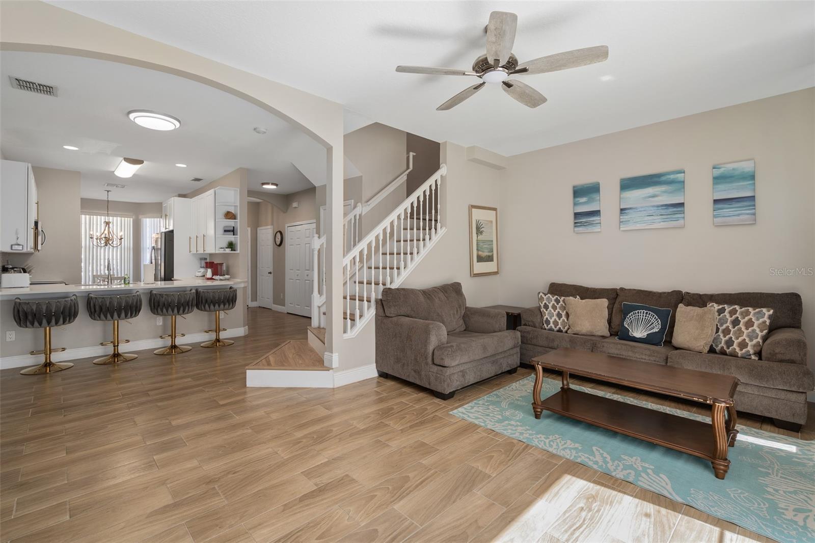 1204 S Beach Cir, Kissimmee, FL 34746