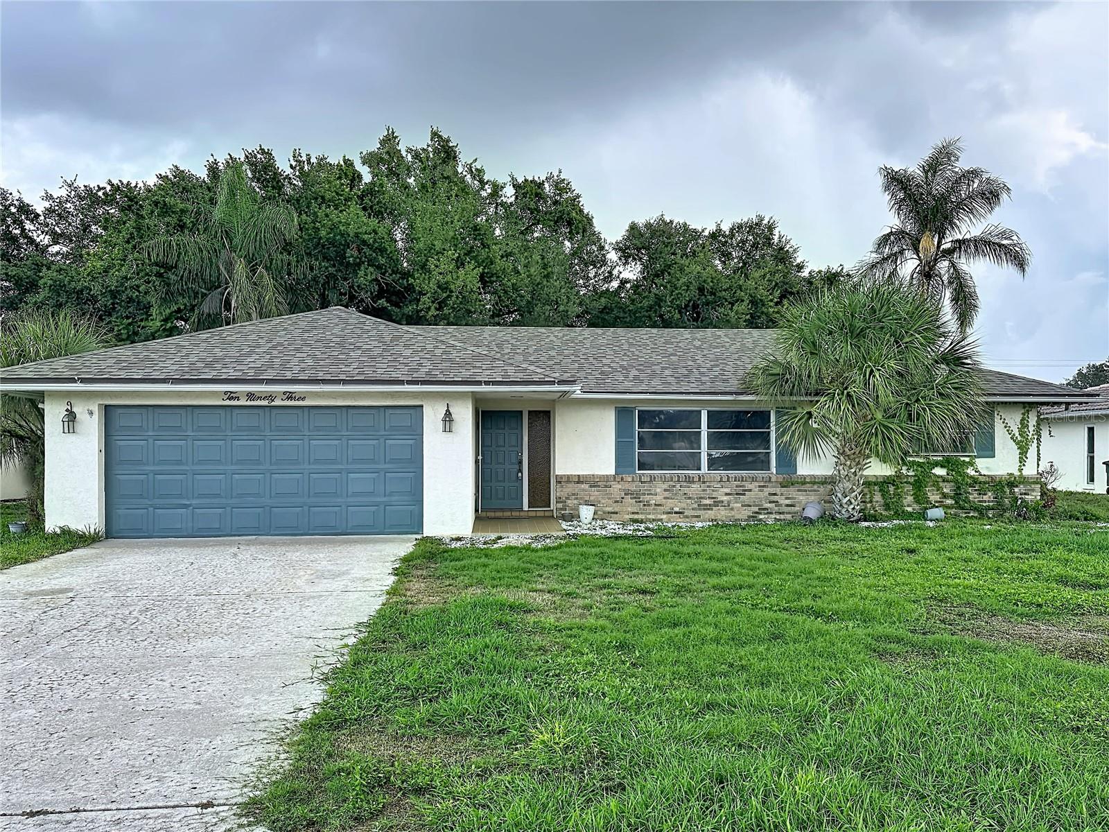 1093 Cypress Point, Venice, FL 34293