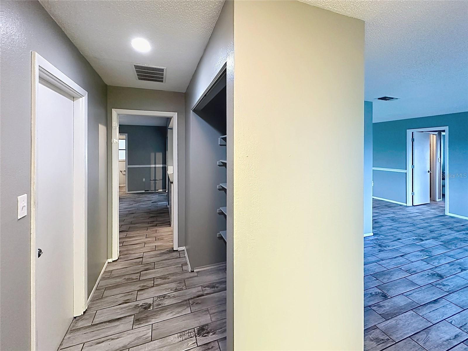 1093 Cypress Point, Venice, FL 34293