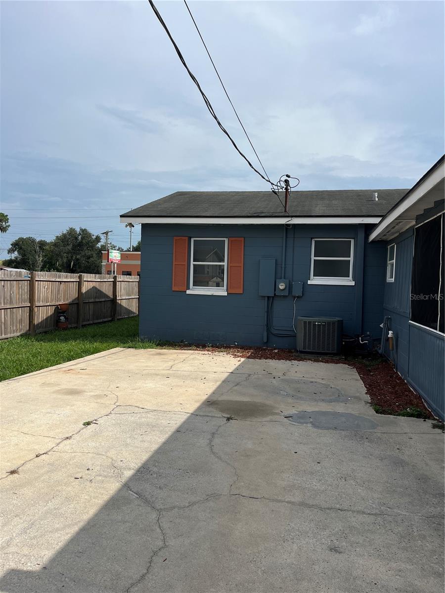 1206 Canal, Mulberry, FL 33860