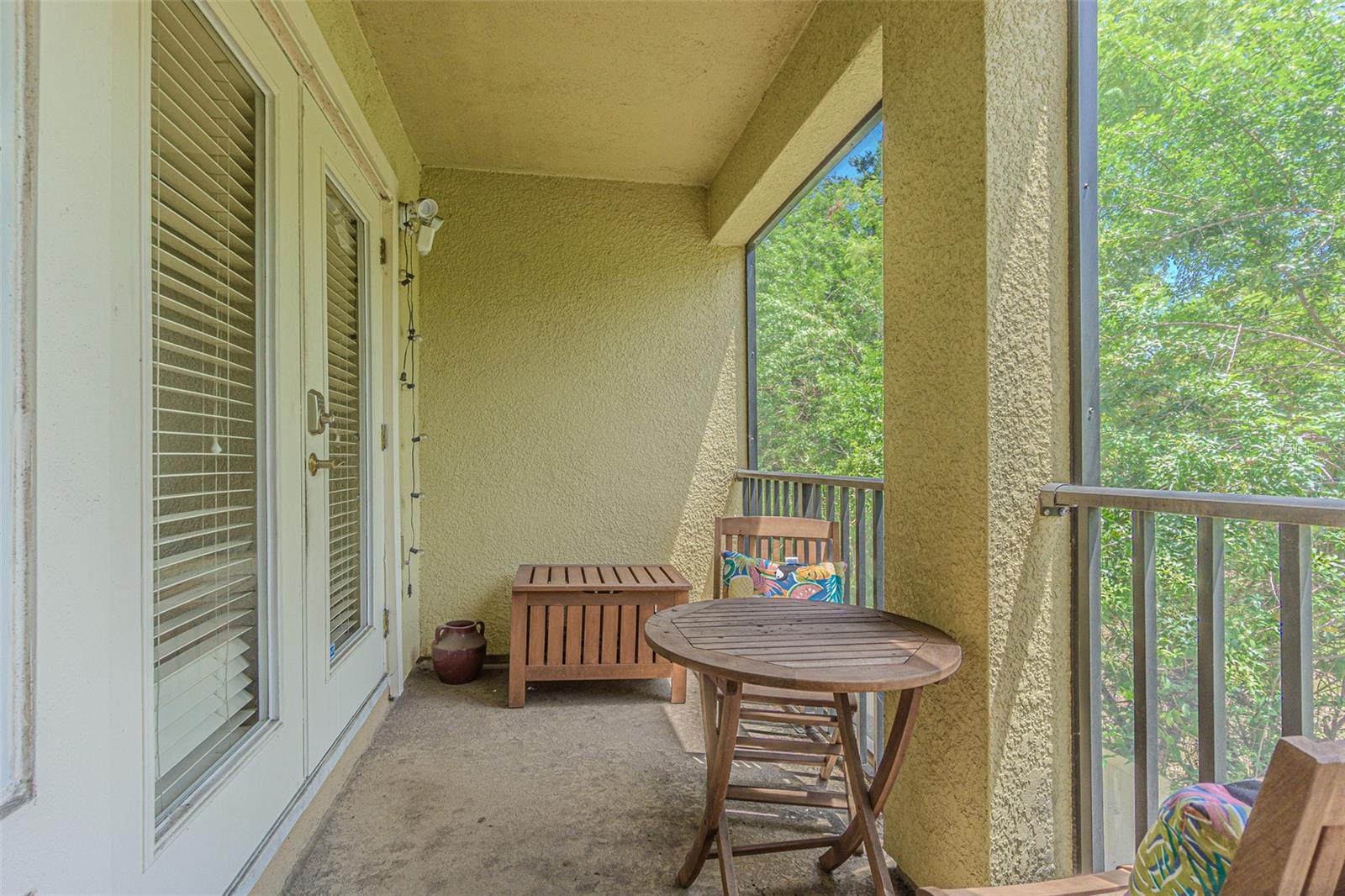 526 Wheaton Trent, Tampa, FL 33619