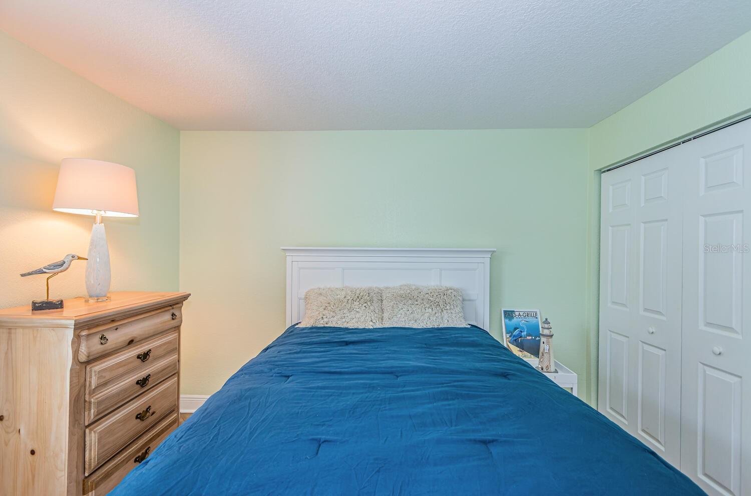 5215 Coquina Key Unit B, St Petersburg, FL 33705