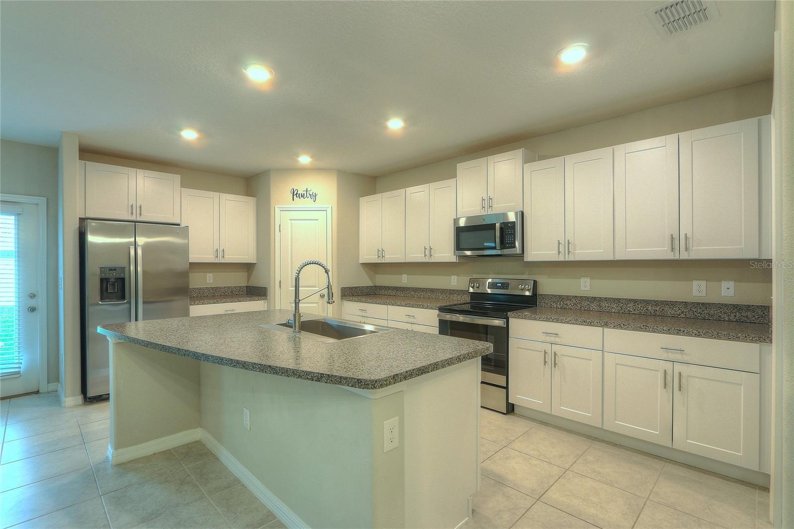 7217 Ronnie Gardens, Tampa, FL 33619