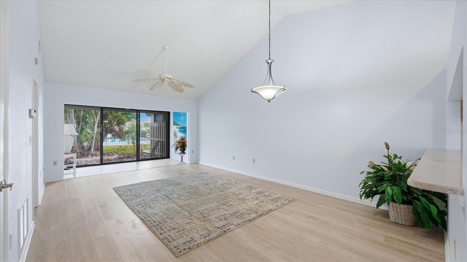 5350 Myrtle Unit 48, Sarasota, FL 34235