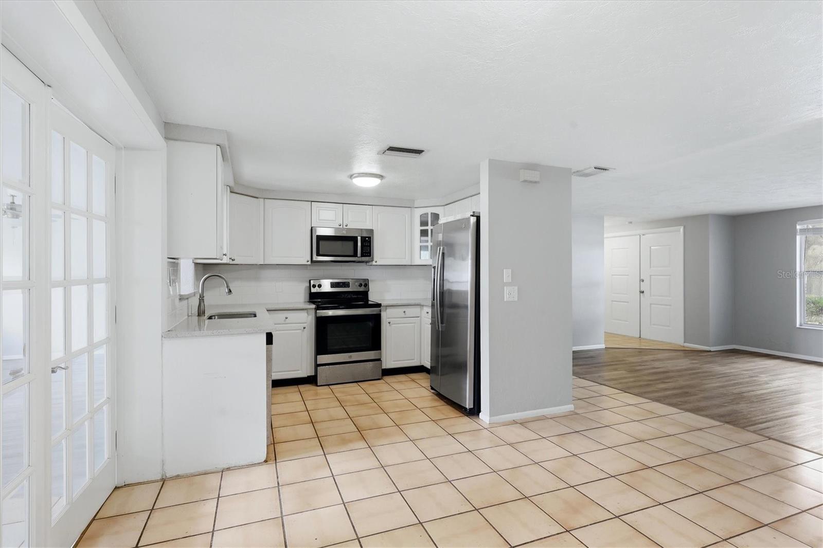 2173 Fiesta, Sarasota, FL 34231