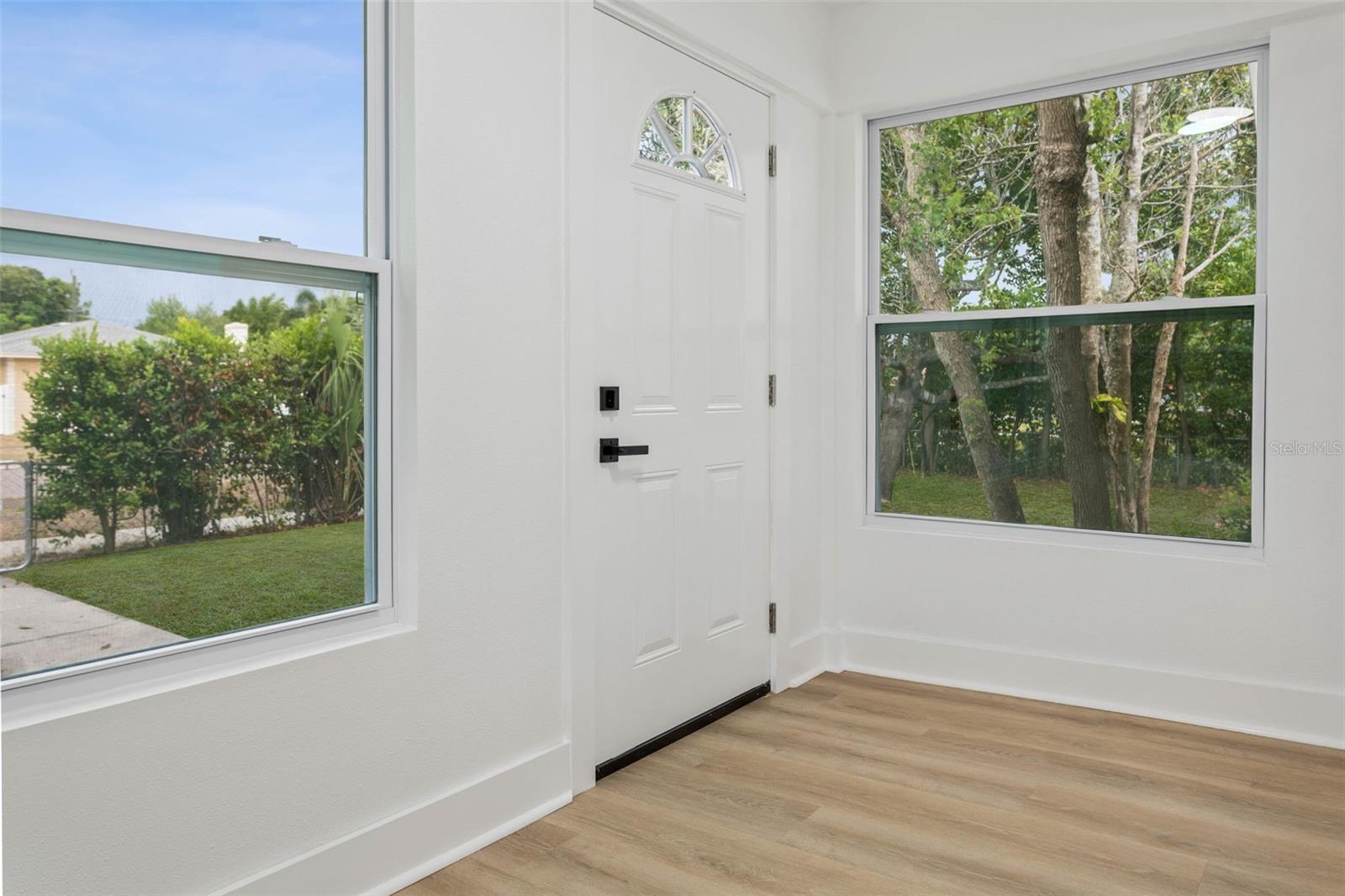 4660 7th, St Petersburg, FL 33713