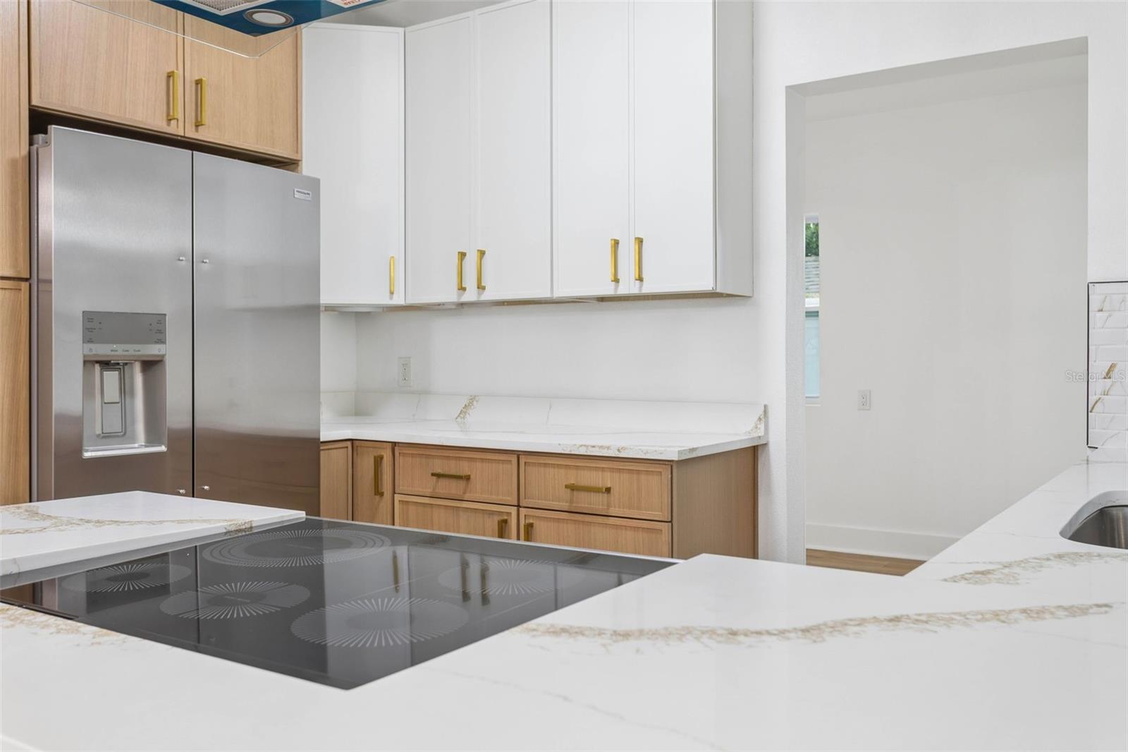 4660 7th, St Petersburg, FL 33713