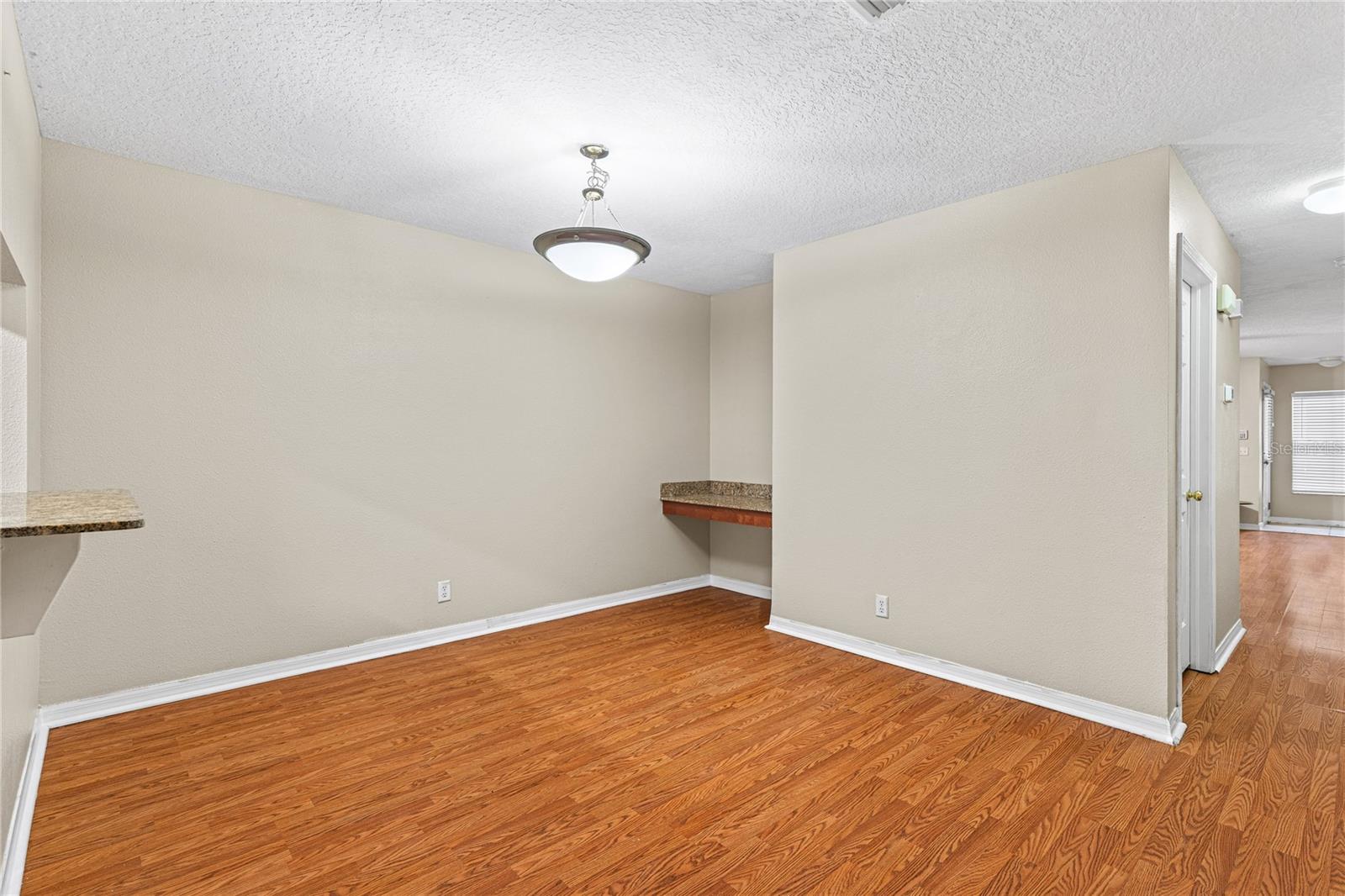 216 Dragons Fire, Valrico, FL 33594