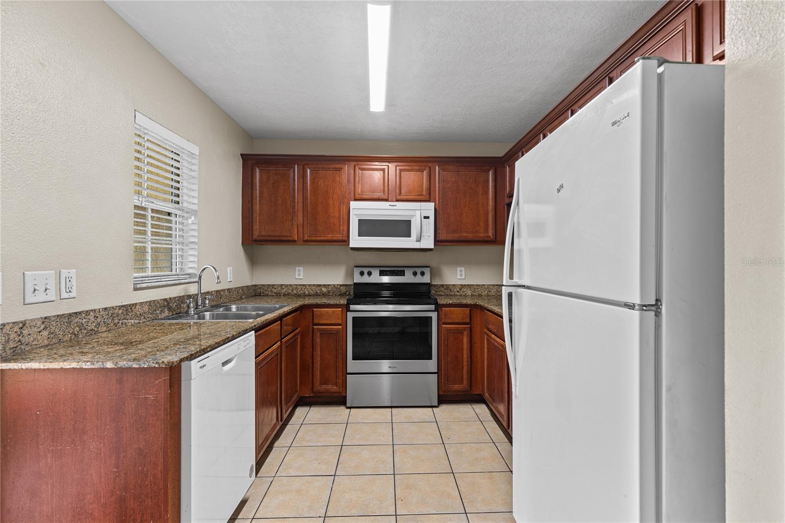 216 Dragons Fire, Valrico, FL 33594